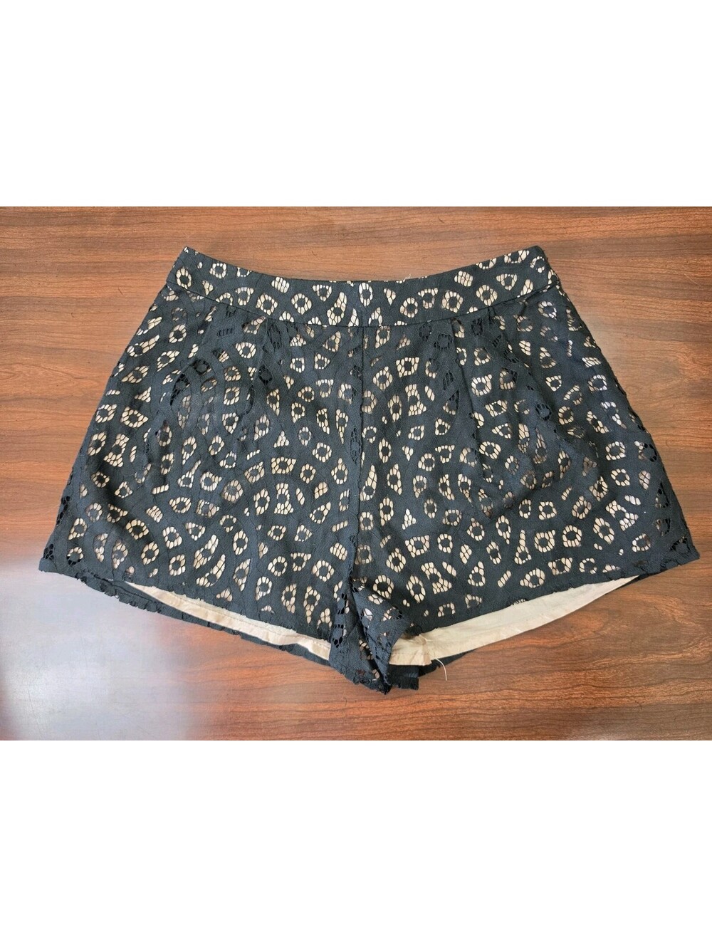 Lush Black Nude Lined Lace Overlay Shorts Medium Zip Romantic Gothic Night Out